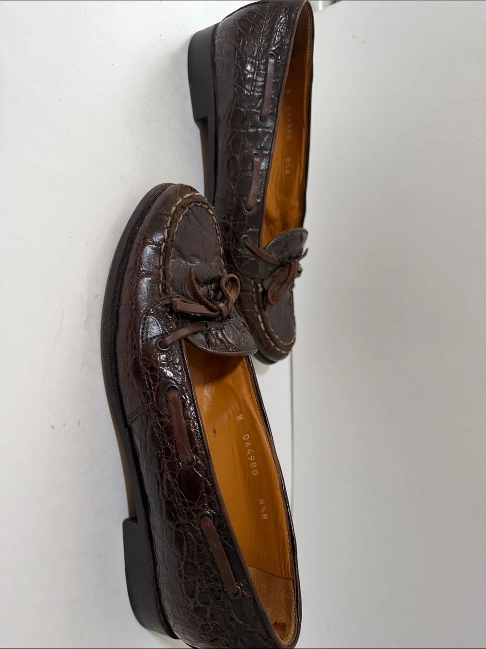 Vintage Ralph Lauren Dark Brown alligator skinLeather Loafers with Bow.